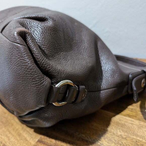 COACH F15064 Brown Duffle Bucket Pebbled Leather Shoulder Bag Purse - Picture 8 of 16